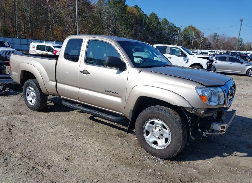 2005 Toyota Tacoma PRERUNNER V6 (VIN 5TETU62N15Z039636) main photo