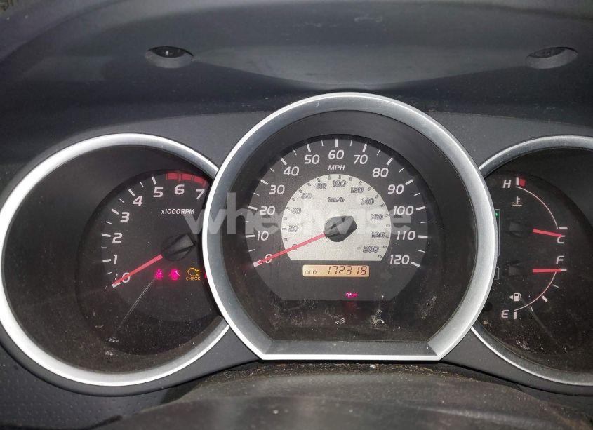 Photo 7 of 2005 Toyota Tacoma PRERUNNER V6 (VIN 5TETU62N15Z064813)
