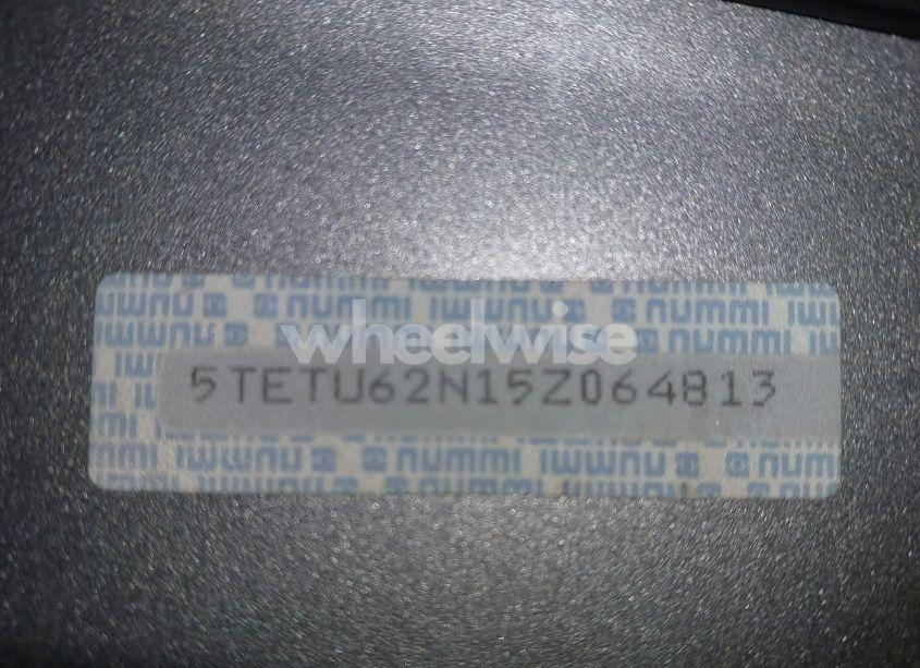 Photo 9 of 2005 Toyota Tacoma PRERUNNER V6 (VIN 5TETU62N15Z064813)