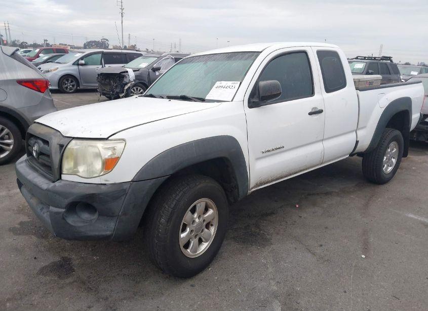 Photo 2 of 2008 Toyota Tacoma PRERUNNER V6 (VIN 5TETU62N18Z508258)