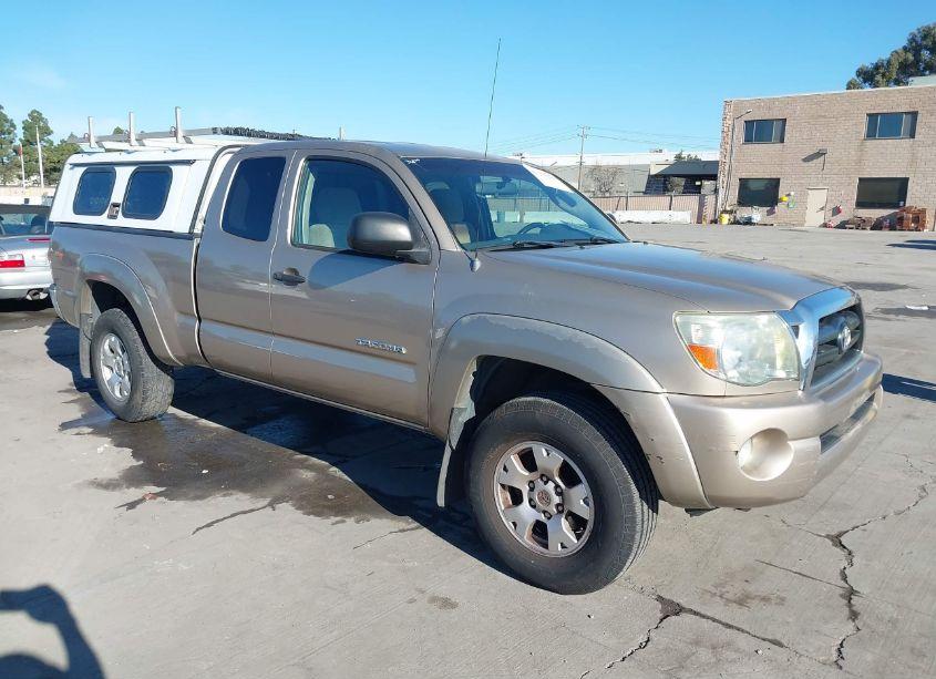 2005 Toyota Tacoma PRERUNNER V6 (VIN 5TETU62N25Z003065) main photo