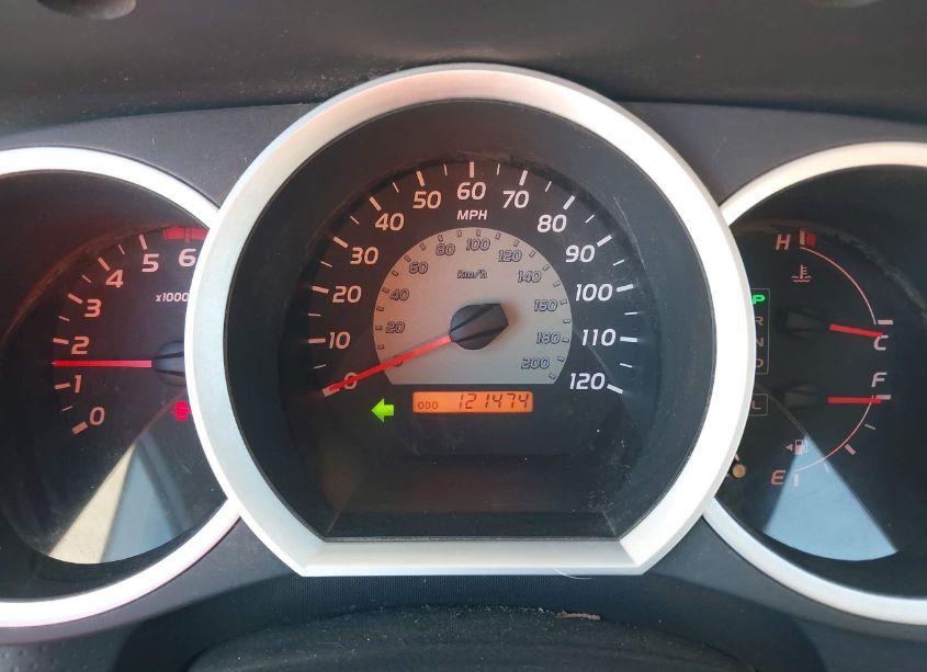 Photo 7 of 2005 Toyota Tacoma PRERUNNER V6 (VIN 5TETU62N25Z003065)