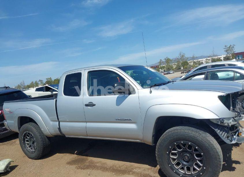 Photo 14 of 2007 Toyota Tacoma PRERUNNER V6 (VIN 5TETU62N27Z463586)