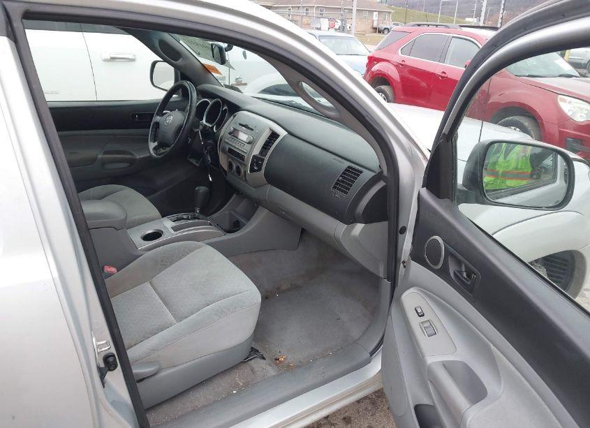 Photo 5 of 2008 Toyota Tacoma PRERUNNER V6 (VIN 5TETU62N28Z488764)