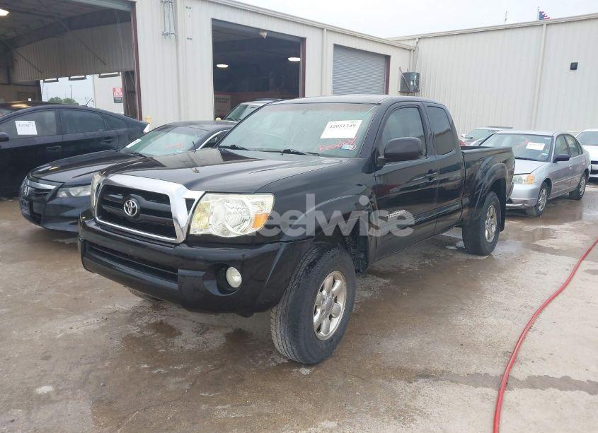 Photo 2 of 2008 Toyota Tacoma PRERUNNER V6 (VIN 5TETU62N28Z517244)