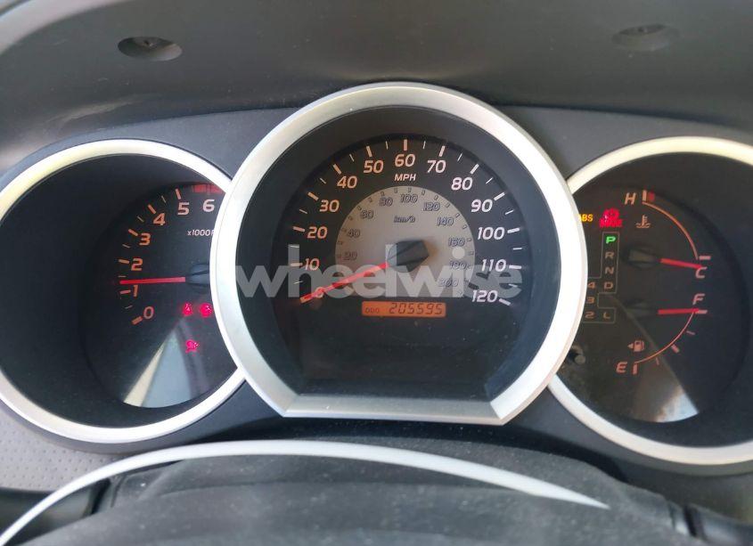 Photo 7 of 2005 Toyota Tacoma PRERUNNER V6 (VIN 5TETU62N35Z034230)