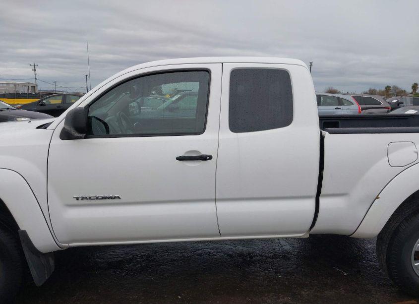Photo 14 of 2005 Toyota Tacoma PRERUNNER V6 (VIN 5TETU62N55Z079542)