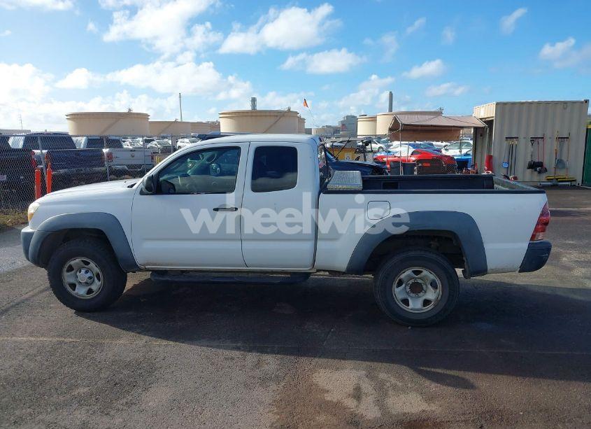 Photo 14 of 2005 Toyota Tacoma PRERUNNER V6 (VIN 5TETU62N55Z086801)