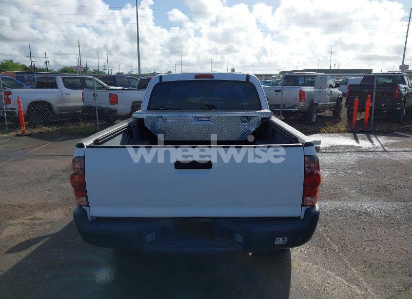 Photo 16 of 2005 Toyota Tacoma PRERUNNER V6 (VIN 5TETU62N55Z086801)