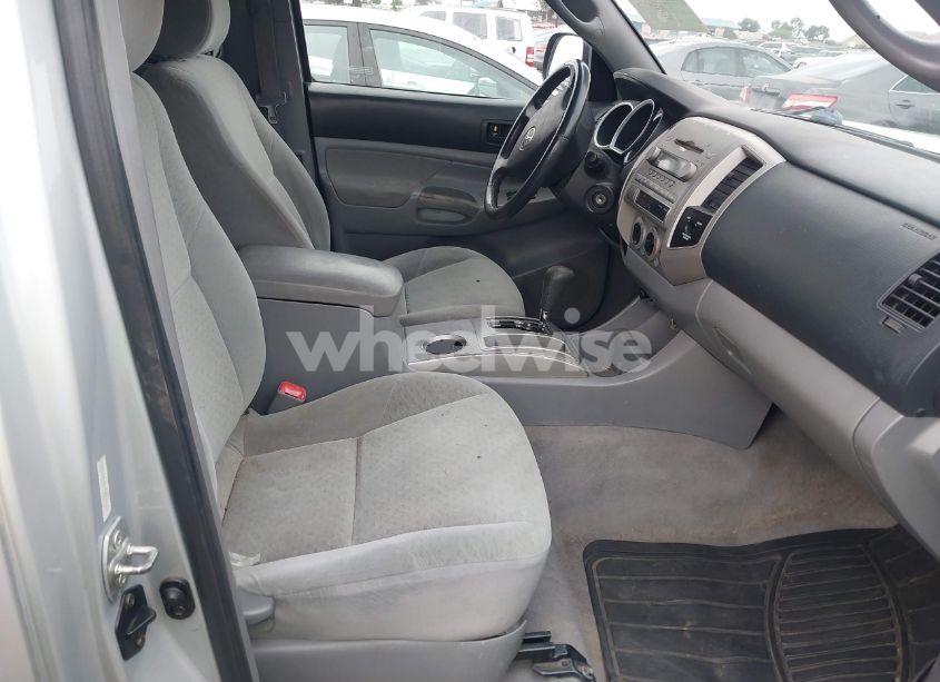 Photo 5 of 2006 Toyota Tacoma PRERUNNER V6 (VIN 5TETU62N56Z228663)