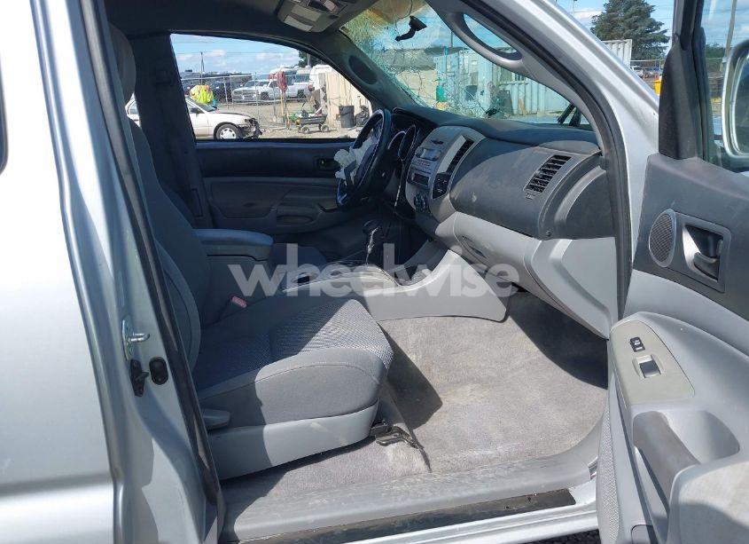 Photo 5 of 2006 Toyota Tacoma PRERUNNER V6 (VIN 5TETU62N56Z269455)