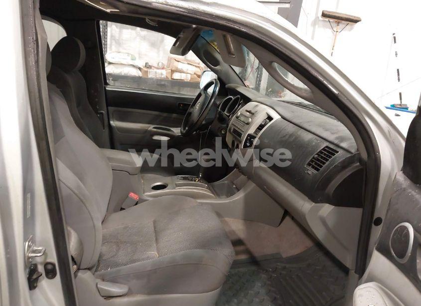 Photo 5 of 2007 Toyota Tacoma PRERUNNER V6 (VIN 5TETU62N67Z329518)