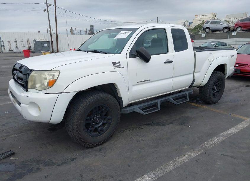 Photo 2 of 2007 Toyota Tacoma PRERUNNER ACCESS CAB (VIN 5TETU62N77Z447058)