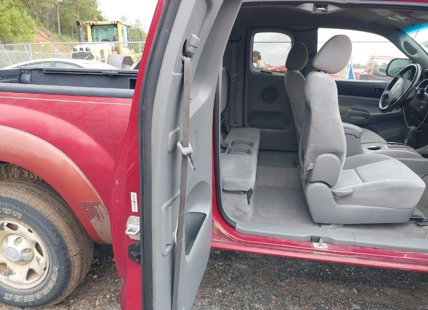 Photo 8 of 2005 Toyota Tacoma PRERUNNER V6 (VIN 5TETU62N85Z101601)
