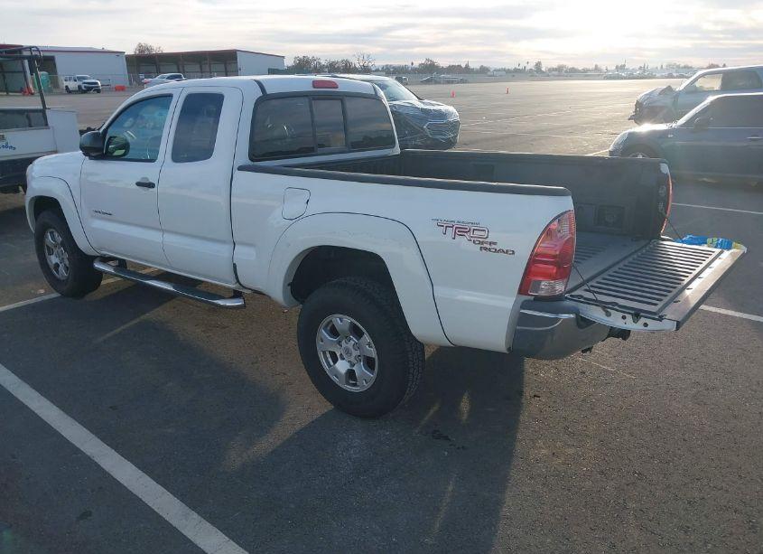 Photo 3 of 2006 Toyota Tacoma PRERUNNER ACCESS CAB (VIN 5TETU62N86Z275976)