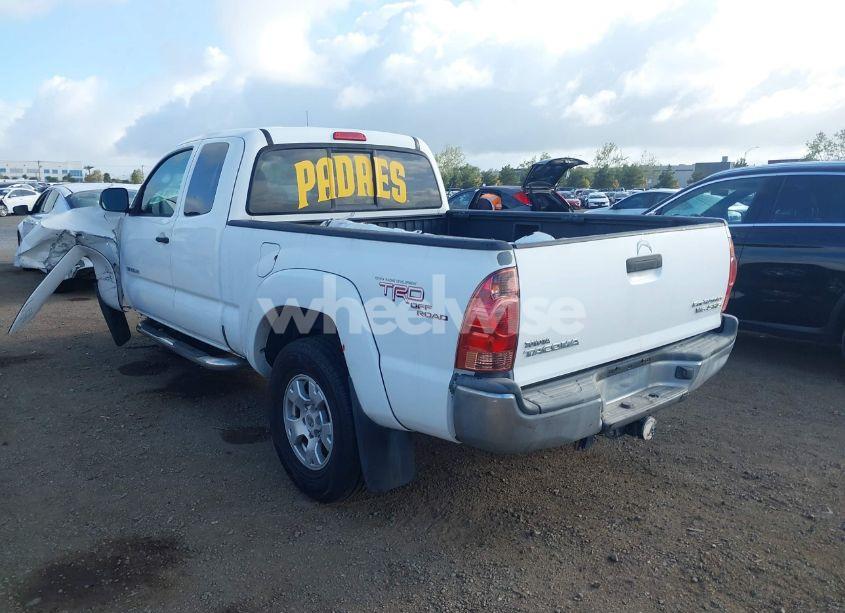 Photo 3 of 2008 Toyota Tacoma PRERUNNER V6 (VIN 5TETU62N88Z509536)