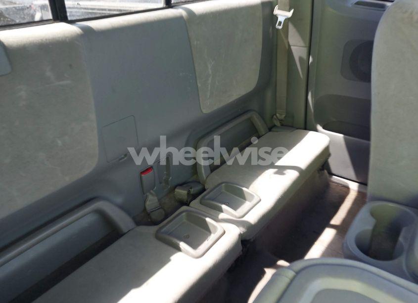 Photo 8 of 2006 Toyota Tacoma PRERUNNER V6 (VIN 5TETU62NX6Z265482)