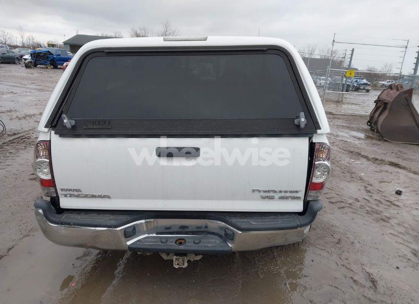 Photo 17 of 2009 Toyota Tacoma PRERUNNER ACCESS CAB (VIN 5TETU62NX9Z593988)