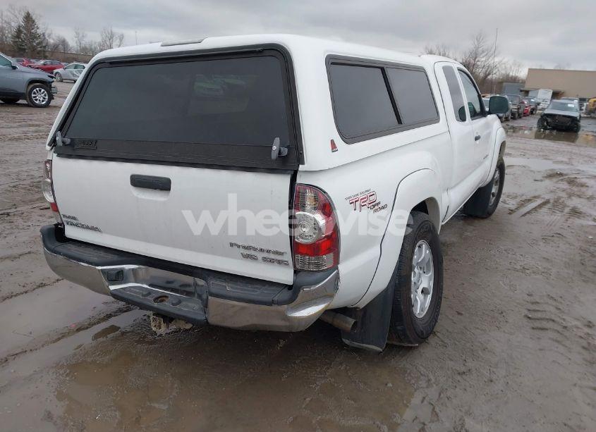 Photo 4 of 2009 Toyota Tacoma PRERUNNER ACCESS CAB (VIN 5TETU62NX9Z593988)