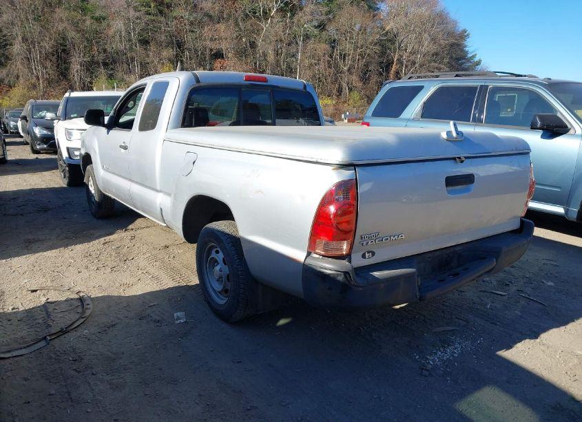 Photo 3 of 2007 Toyota Tacoma N/A (VIN 5TETX22N07Z467894)