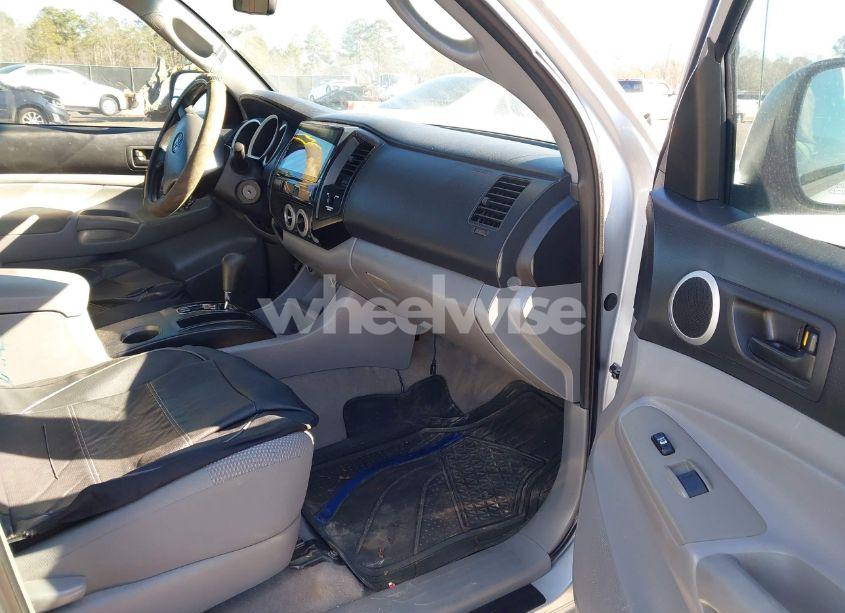 Photo 5 of 2007 Toyota Tacoma N/A (VIN 5TETX22N17Z463871)