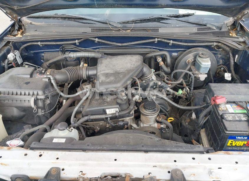 Photo 10 of 2005 Toyota Tacoma (VIN 5TETX22N25Z102677)