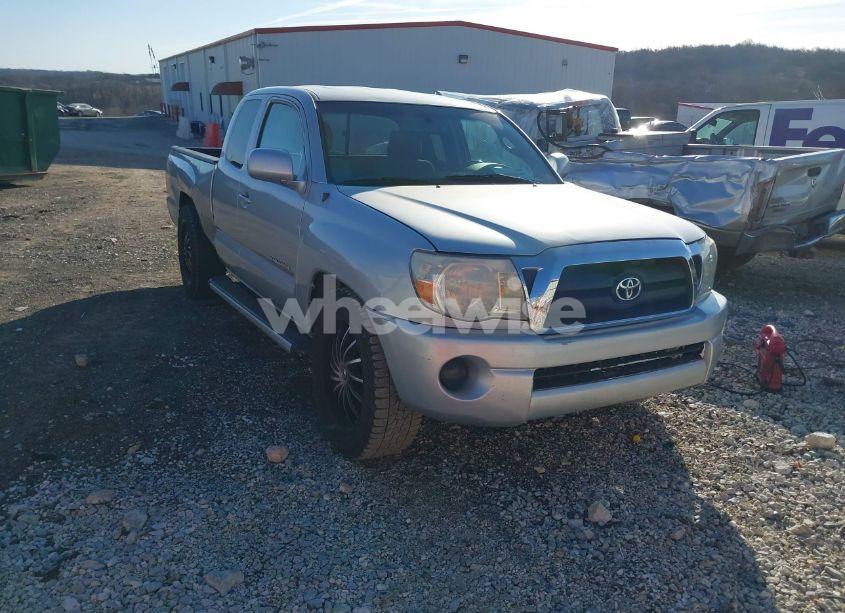 2006 Toyota Tacoma (VIN 5TETX22N26Z261037) main photo