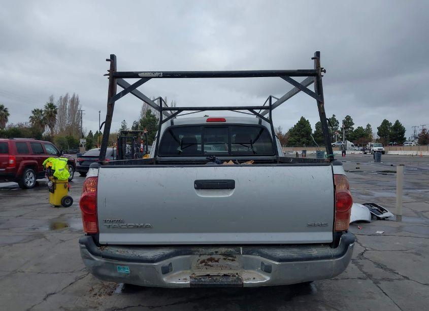 Photo 17 of 2006 Toyota Tacoma N/A (VIN 5TETX22N36Z287971)