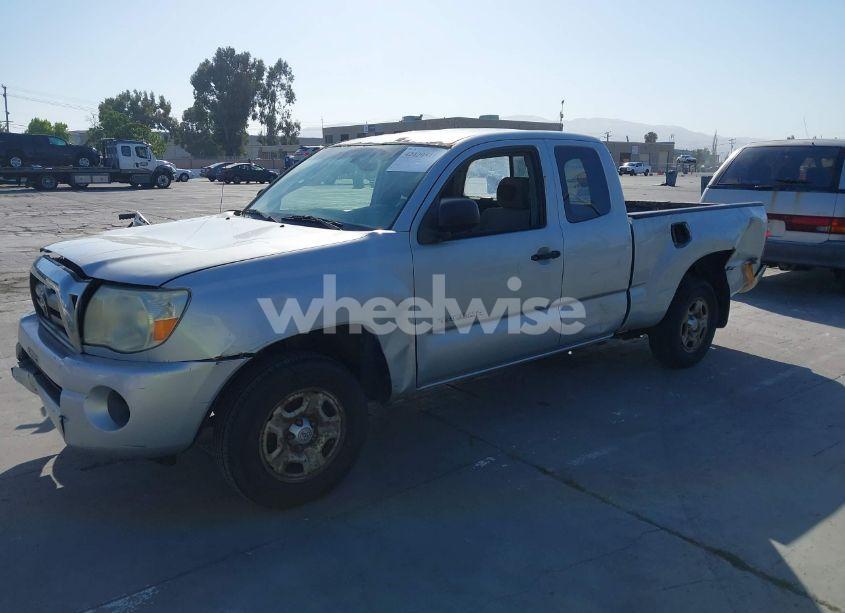 Photo 2 of 2005 Toyota Tacoma (VIN 5TETX22N45Z117357)