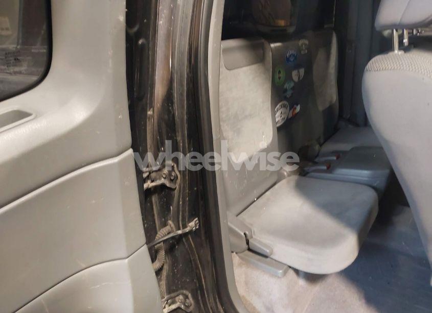 Photo 8 of 2009 Toyota Tacoma (VIN 5TETX22N79Z623318)