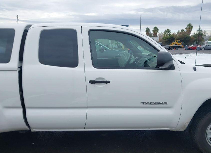 Photo 14 of 2005 Toyota Tacoma (VIN 5TETX22N85Z057874)