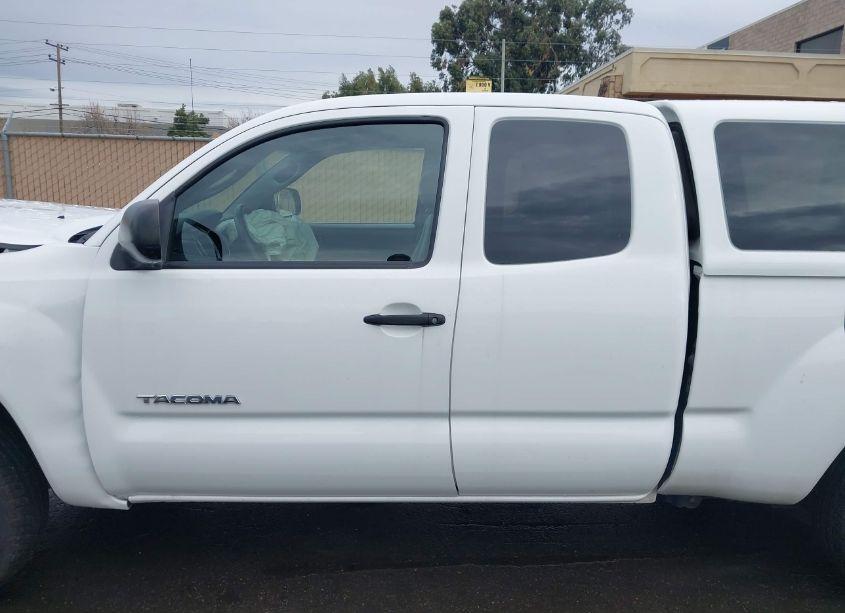 Photo 15 of 2005 Toyota Tacoma (VIN 5TETX22N85Z057874)