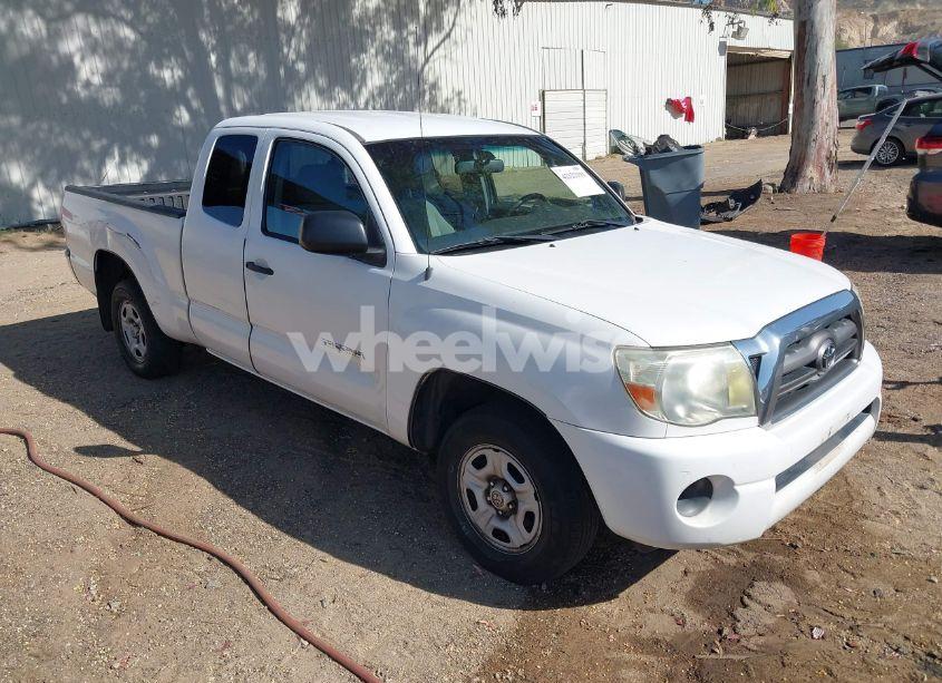 2005 Toyota Tacoma (VIN 5TETX22N85Z108970) main photo