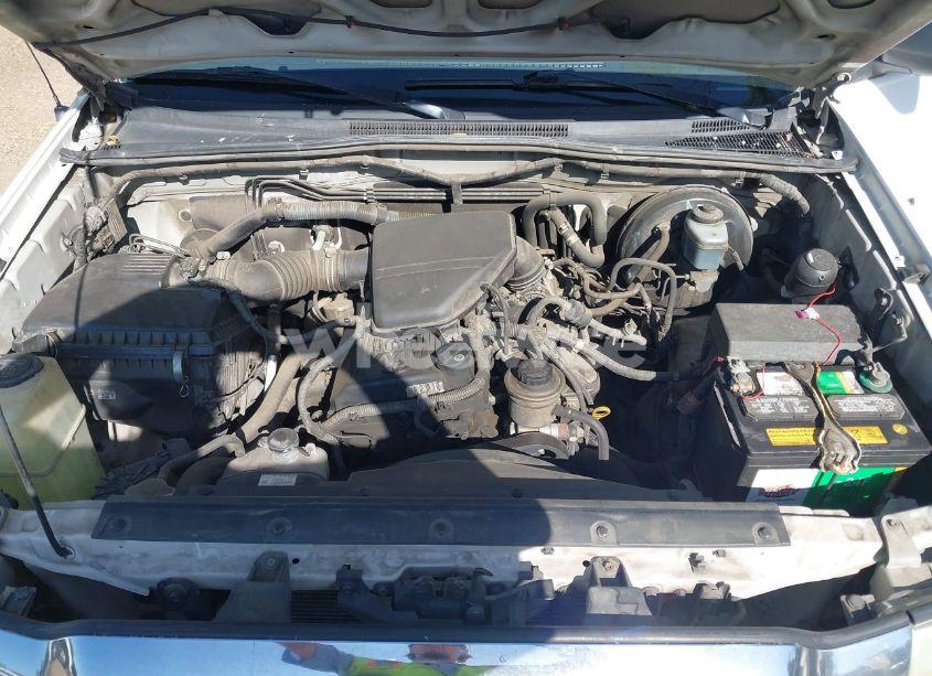 Photo 10 of 2005 Toyota Tacoma (VIN 5TETX22N85Z108970)