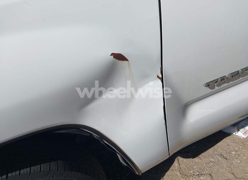 Photo 13 of 2005 Toyota Tacoma (VIN 5TETX22N85Z108970)