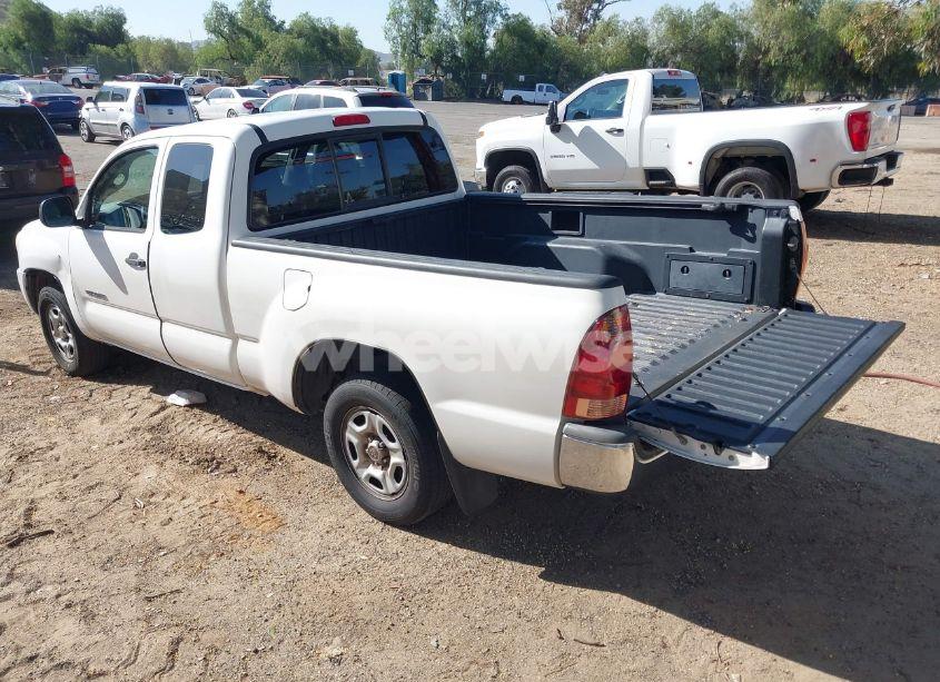 Photo 3 of 2005 Toyota Tacoma (VIN 5TETX22N85Z108970)