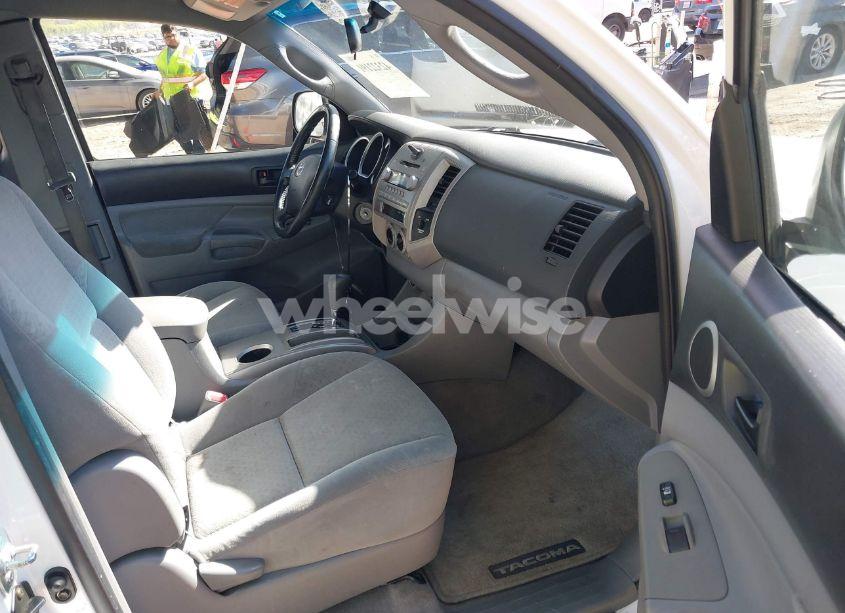 Photo 5 of 2005 Toyota Tacoma (VIN 5TETX22N85Z108970)