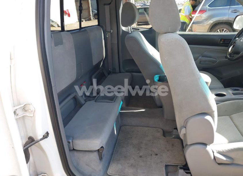 Photo 8 of 2005 Toyota Tacoma (VIN 5TETX22N85Z108970)