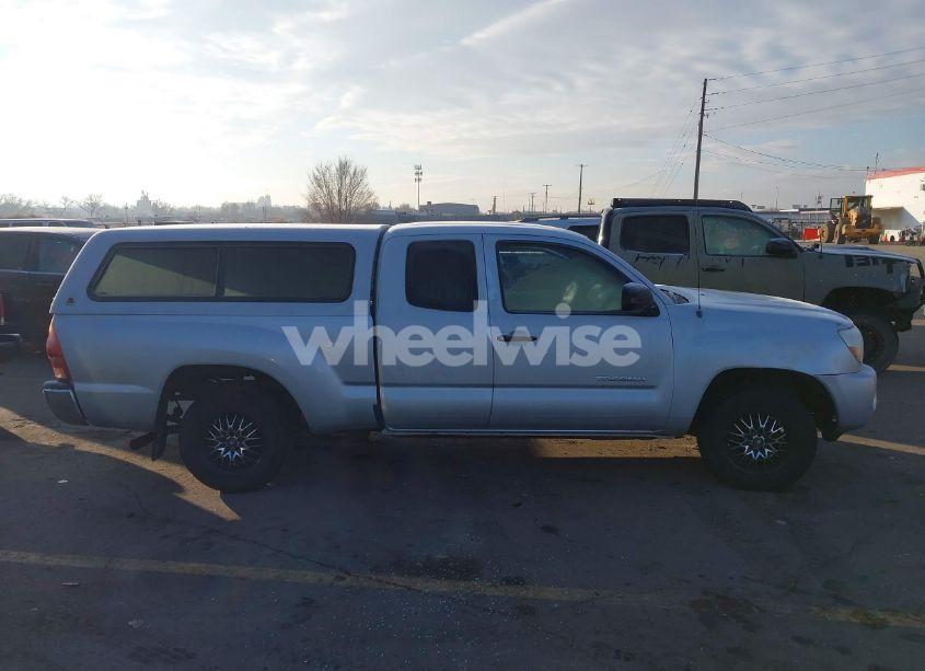 Photo 13 of 2007 Toyota Tacoma N/A (VIN 5TETX22N87Z432956)