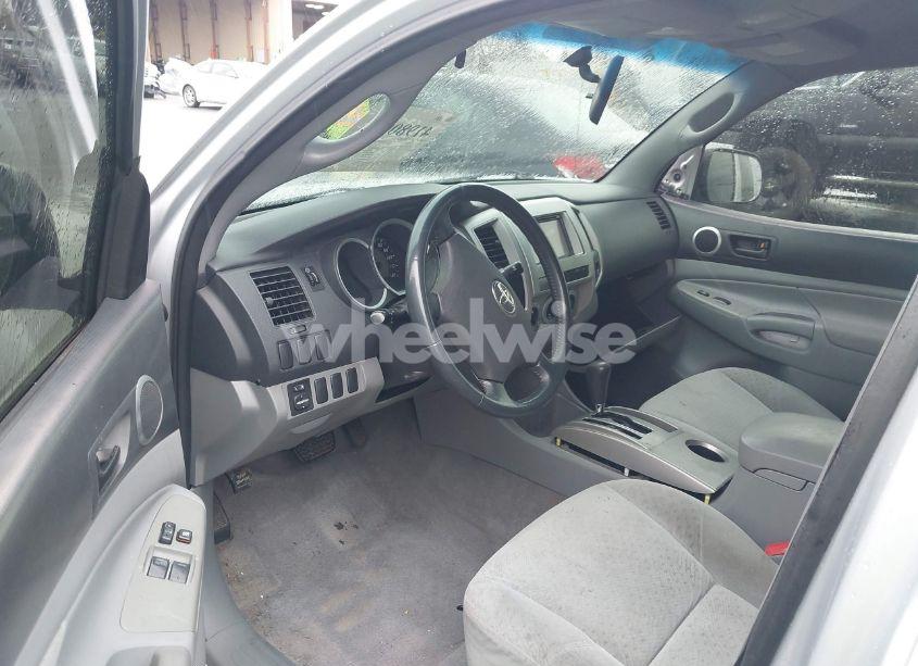 Photo 5 of 2006 Toyota Tacoma (VIN 5TETX22NX6Z243465)