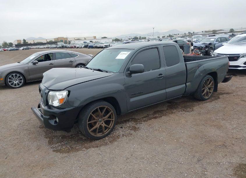 Photo 2 of 2006 Toyota Tacoma (VIN 5TETX22NX6Z295002)