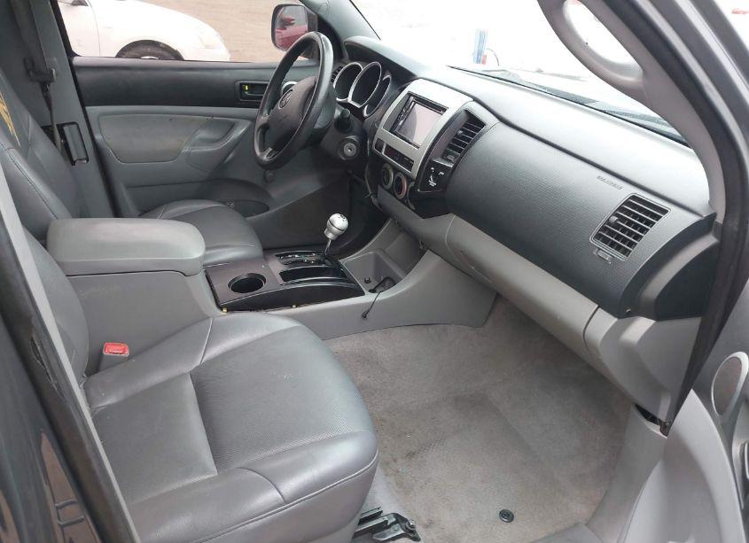 Photo 5 of 2006 Toyota Tacoma (VIN 5TETX22NX6Z295002)