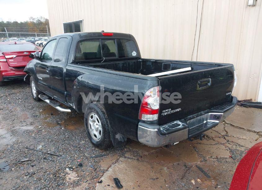 Photo 3 of 2010 Toyota Tacoma (VIN 5TETX4CN2AZ747446)