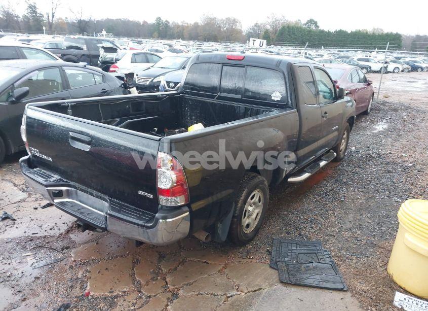 Photo 4 of 2010 Toyota Tacoma (VIN 5TETX4CN2AZ747446)