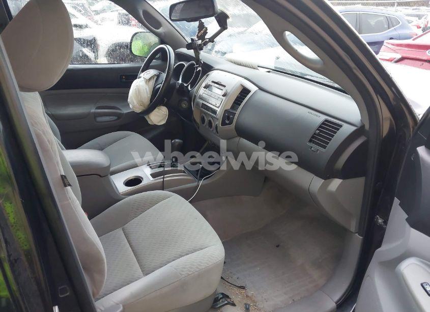 Photo 5 of 2010 Toyota Tacoma (VIN 5TETX4CN2AZ747446)
