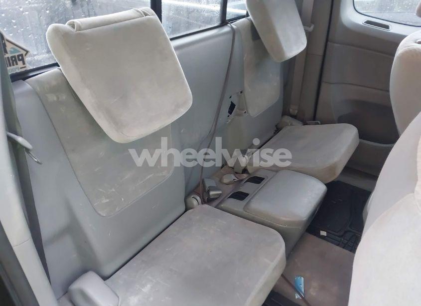 Photo 8 of 2010 Toyota Tacoma (VIN 5TETX4CN2AZ747446)
