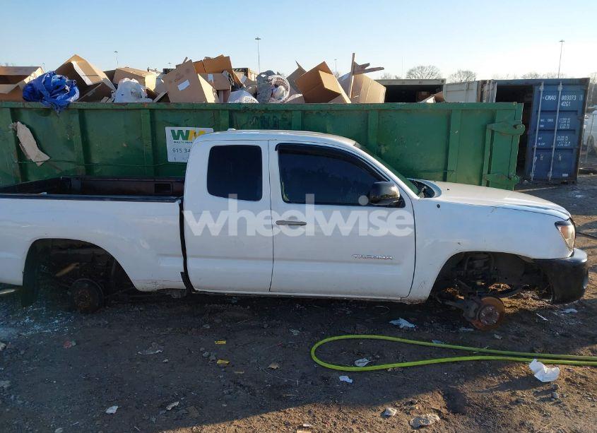 Photo 13 of 2010 Toyota Tacoma (VIN 5TETX4CN4AZ715260)