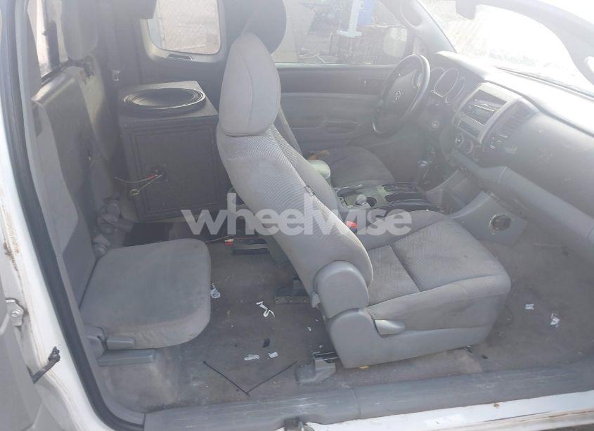 Photo 8 of 2010 Toyota Tacoma (VIN 5TETX4CN4AZ715260)