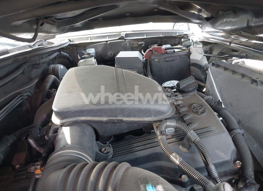 Photo 10 of 2010 Toyota Tacoma (VIN 5TETX4CN5AZ718975)