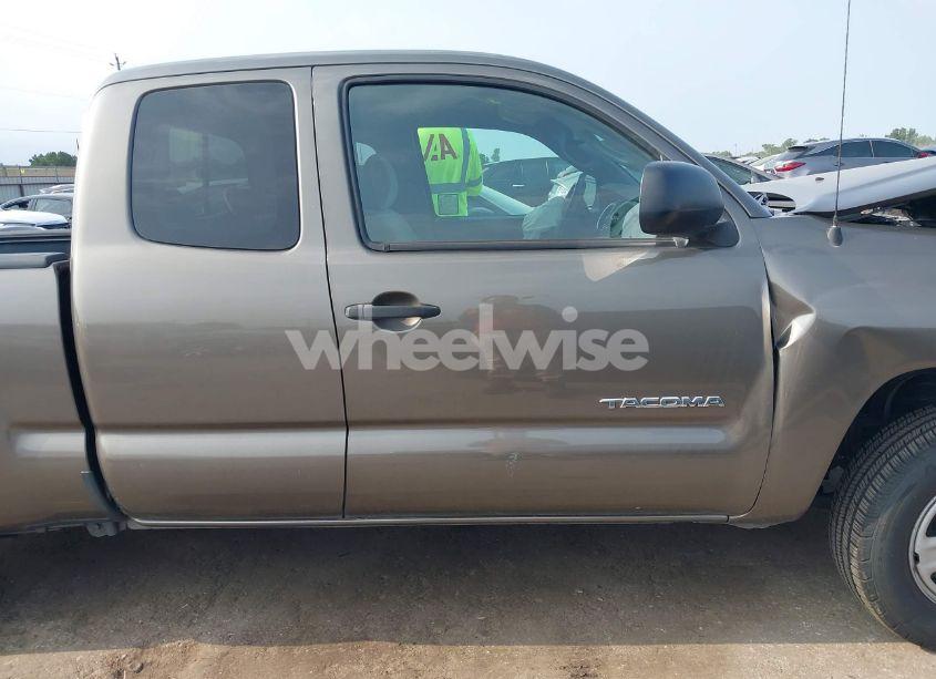 Photo 14 of 2010 Toyota Tacoma (VIN 5TETX4CN5AZ718975)